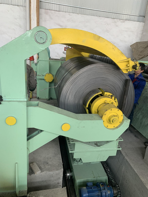 MAZS-(0.3-2)×1300mm 金属コイルスリッター コイル材質：炭素鋼、ステンレス鋼、亜鉛メッキ板など