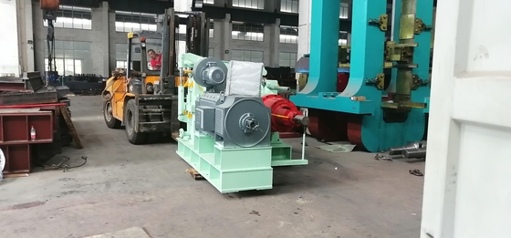 4段冷間圧延機